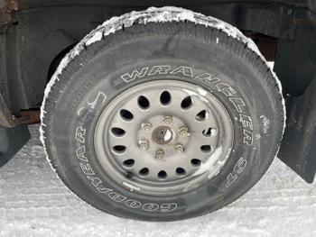 2001 chevrolet tahoe 4wd with 174356 miles for sale near fridley, minnesota c8ca7cb390f24819932baac662344ebc.jpeg