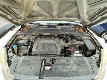 2005 honda pilot ex-w--leather with 246440 miles for sale near elk-river, minnesota c9017d4eee0441d3a9111875ec9c337a.jpeg