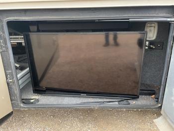 2006 freightliner x-line-motorhome - with 27483 miles for sale near elk-river, minnesota c93fef864b294f8bb89f2371e216f700.jpg