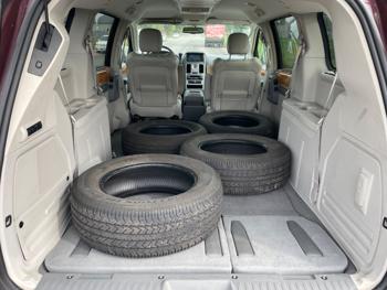 2008 chrysler town-&-country limited with 80731 miles for sale near elk-river, minnesota c957fce5c728453c8e888672efd59f48.jpeg