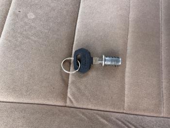 1989 saab 900 hatchback with 202811 miles for sale near columbus, minnesota c9cb13454c814209b7e0443470e0a85c.jpeg