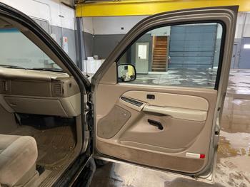 2003 chevrolet suburban 1500 with 332094 miles for sale near elk-river, minnesota ca18be4a29034aa198f771bd35dc3815.jpg