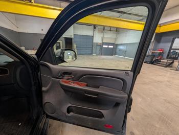 2009 chevrolet tahoe ltz-4wd with 135903 miles for sale near elk-river, minnesota ca25f47fcecf4f2ca241a67a5d709fa6.jpg