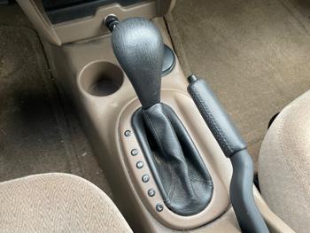 2001 chrysler sebring lx-sedan with 82330 miles for sale near elk-river, minnesota cb0a7c19551e4b54a5c07bab06566c9c.jpeg