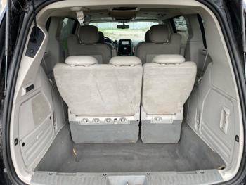 2008 chrysler town-&-country touring with 204610 miles for sale near elk-river, minnesota cb2e166b6f394d249030bc4732504d29.jpeg