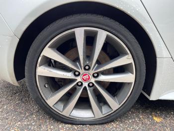 2017 Jaguar XE