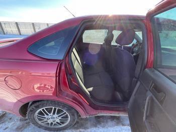 2011 ford focus se-sedan with 161512 miles for sale near elk-river, minnesota cbac7ee5870242c692414630a7f10a10.jpeg