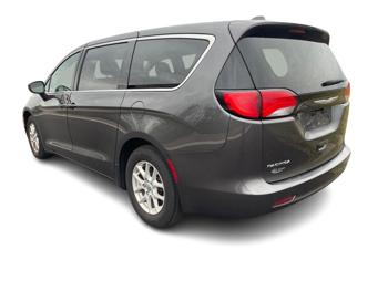 2017 chrysler pacifica touring with 257812 miles for sale near rochester, minnesota cbeb54a5afd941329f8f7ae62d7e0ec1.jpg