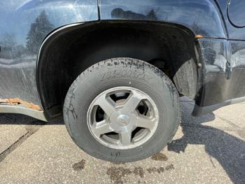 2003 chevrolet trailblazer ls-4wd with 128822 miles for sale near fridley, minnesota cbf35c35b805423298fab9acefc8e927.jpeg