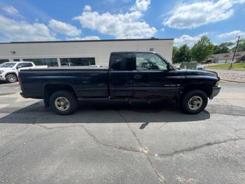 1998 dodge ram-1500 quad-cab-8-ft.-bed-4wd with 149571 miles for sale near spring-lake-park, minnesota cc7feaf3a7744f4db4afbfb485291bcd.jpeg