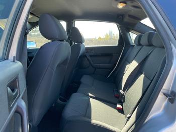 2010 ford focus se-sedan with 147922 miles for sale near elk-river, minnesota cc93e9902afc45f085ad853096bf7c95.jpeg
