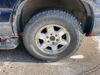 2004 gmc yukon slt with 233066 miles for sale near fridley, minnesota cce884497de94530bd070213aa2de895.jpeg