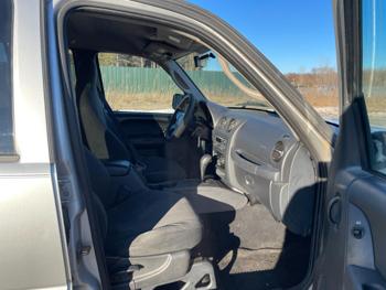 2004 jeep liberty sport with 244012 miles for sale near elk-river, minnesota cd64c21eca264a23a07229f9c07b95a4.jpg