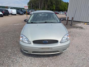 2005 ford taurus se with 78590 miles for sale near elk-river, minnesota cd96ce6828464ea683fa3cb66788b9b7.jpg
