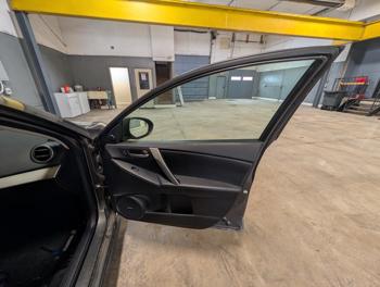 2010 mazda mazda3 s-grand-touring-5-door with 126117 miles for sale near elk-river, minnesota cdab76a9174b4daf909cf8be5b12f0fe.jpg