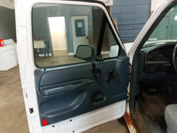 1993 ford f-150 s-reg.-cab-short-bed-2wd with 183885 miles for sale near elk-river, minnesota ce4269e32b6c465988da94eb42c85479.jpg