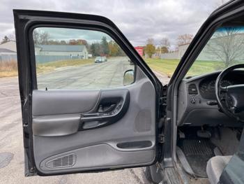 2000 ford ranger xl-supercab-4wd with 186949 miles for sale near elk-river, minnesota ce907326bf8445c0a2f641aced31dcb6.jpeg