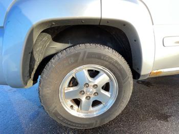 2003 jeep liberty limited-2wd with 183532 miles for sale near elk-river, minnesota cea38547b02245c092b9520c255dd95c.jpeg