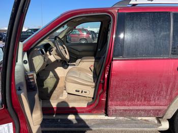 2006 ford explorer eddie-bauer-4.6l-4wd with 263873 miles for sale near fridley, minnesota cecb101d6d2e4883a3d4b81547b18fea.jpeg