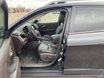 2014 jeep cherokee trailhawk-4wd with 131135 miles for sale near coon-rapids, minnesota cf21cc2fd8a642c9b218b57d6229481f.jpeg