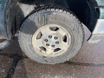 2006 chevrolet silverado-1500 ls-ext.-cab-4wd with 245271 miles for sale near fridley, minnesota cf223a9cc9464d50bbf1a5571fcf900d.jpeg