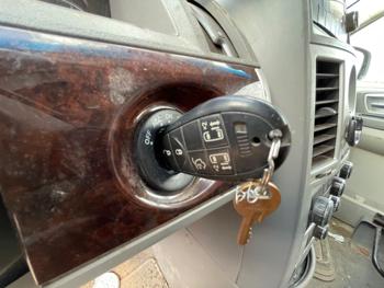 2010 chrysler town-&-country touring with 240153 miles for sale near rice, minnesota cfc21095abf9445eaafa056b670fa74b.jpeg