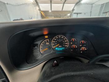 2001 chevrolet tahoe 4wd with 256492 miles for sale near elk-river, minnesota cfc863c119cc483183df4924040dd1f1.jpg