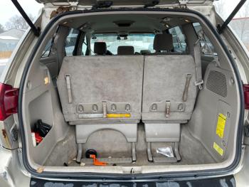2004 toyota sienna le,ce with 177599 miles for sale near elk-river, minnesota d07a68c151c64d63b6dabaf7eaca8b66.jpg