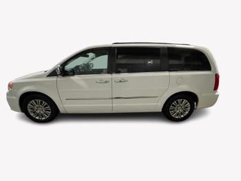 2014 chrysler town-and-country touring-l with 198131 miles for sale near elk-river, minnesota d096eb14ddb1433a87fdb2a1d3c952b4.jpg