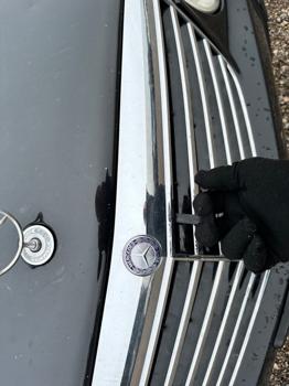 2007 mercedes-benz e-class e350-4matic with 182719 miles for sale near elk-river, minnesota d0bce43a0b5c4e65ab76197060d9f9be.jpeg