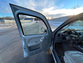 2003 jeep liberty limited-2wd with 183532 miles for sale near elk-river, minnesota d1042b5d545e416ab6963b921d573882.jpeg