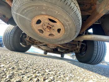 2006 gmc yukon-xl sl-1500-4wd with 260584 miles for sale near fridley, minnesota d1270cfd592c468eb5f7e962e2798959.jpeg