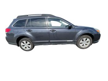 2011 subaru outback 2.5i-premium with 155626 miles for sale near rochester, minnesota d1561741e83d4b7081cb148d2e1c985a.jpg