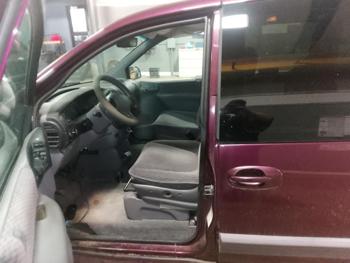 1999 plymouth grand-voyager expresso with 157963 miles for sale near elk-river, minnesota d163450b69fd4dcdbf2bad490fca928b.jpg