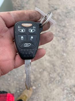 2006 chrysler town-and-country base-lx with 227559 miles for sale near elk-river, minnesota d1a7e1276dee4a21b7280e2233c369a3.jpg
