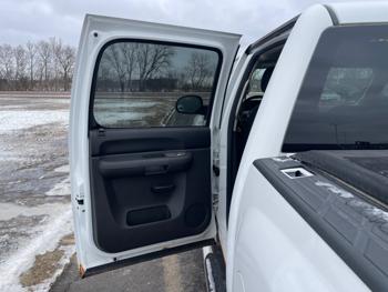 2010 chevrolet silverado-1500 lt1-crew-cab-4wd with 141952 miles for sale near rochester, minnesota d1c59d691f8c4848a9754450ec52336c.jpeg