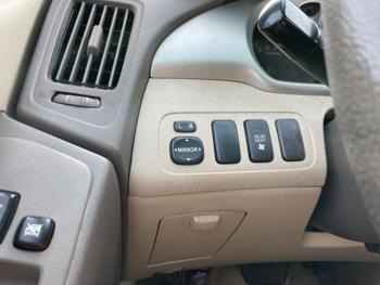 2006 toyota highlander v6-2wd-with-3rd-row-seat with 194228 miles for sale near elk-river, minnesota d1c81633c98047a48f22effca1d0bd65.jpeg