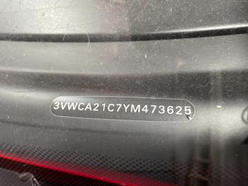 2000 Volkswagen New Beetle