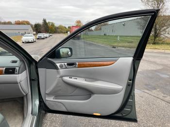 2005 lexus es-330 sedan with 122715 miles for sale near elk-river, minnesota d236dbd7108747f2ba4f8bc4dcd5f831.jpeg