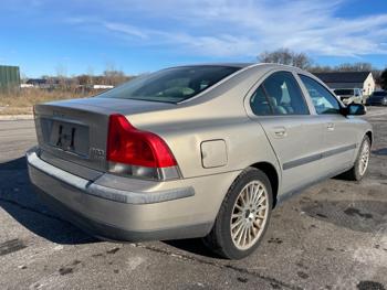 2003 volvo s60 with 163035 miles for sale near elk-river, minnesota d266ade547f741e8940aa1f404e970c2.jpg