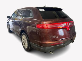 2010 lincoln mkt base with 169090 miles for sale near elk-river, minnesota d27a6053a7d54161aaabe173cc1f6dde.jpg