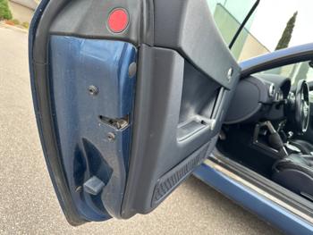 2004 audi tt roadster-quattro-(250-hp) with 126058 miles for sale near burnsville, minnesota d29dc285ba7a4fc688f2a9d85b52c3f7.jpeg