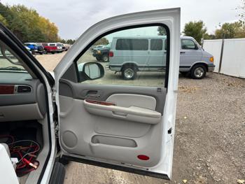 2009 chevrolet suburban lt1-1500-4wd with 242331 miles for sale near elk-river, minnesota d30a7a30db4e4171895eb2d5286b8012.jpg