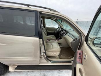 2005 toyota highlander limited-v6-4wd with 245208 miles for sale near elk-river, minnesota d30d97ef7cb044fbb4b5a151c269baf8.jpeg