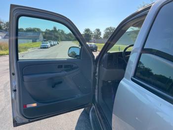 2004 chevrolet suburban 1500-4wd with 85701 miles for sale near elk-river, minnesota d3a815de2d484e8fb764beeb05e10a89.jpeg