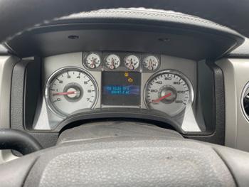 2010 ford f-150 lariat-supercrew-5.5-ft.-bed-4wd with 206947 miles for sale near fridley, minnesota d3b68aa7d6bf4c99b61e90bba898e805.jpeg