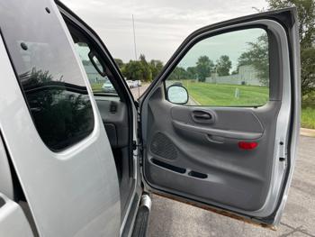 2003 ford f-150 xl-supercab-4wd with 165733 miles for sale near elk-river, minnesota d453a04db0214af4b61f7b893d78143b.jpeg