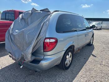 2006 dodge grand-caravan sxt for sale near elk-river, minnesota d4558b53168141589720e319e6ca02f1.jpeg