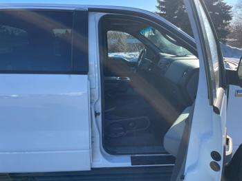 2005 ford f-150 xlt with 274535 miles for sale near fridley, minnesota d45c7c849132460baad1c833d19d55a8.jpeg