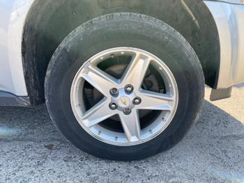 2006 chevrolet equinox lt-awd with 203790 miles for sale near elk-river, minnesota d4727739a2c34bd4befe4d2fbaeac8c9.jpeg